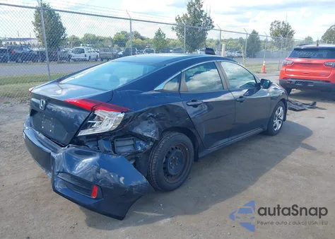 2017 Honda Civic Lx z USA, uszkodzony, nr VIN 2HGFC2F52HH572163
